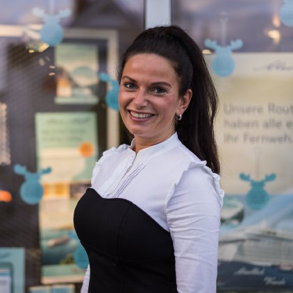 https://www.lingenfelder-reiselounge.de/wp-content/uploads/2019/04/regina_gammelin.jpg