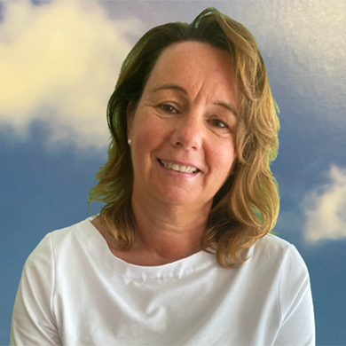 https://www.lingenfelder-reiselounge.de/wp-content/uploads/2022/11/Susanneneu.png