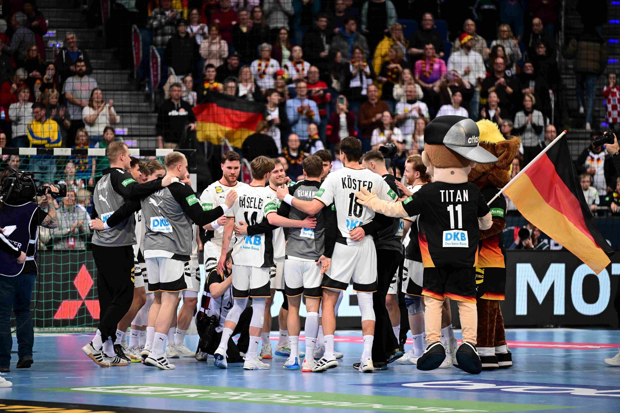 Handball_WM_Bild 2_@WITTERS_klein https://www.lingenfelder-reiselounge.de/wp-content/uploads/2026/09/Handball_WM_Bild-2_@WITTERS_klein-scaled.jpg